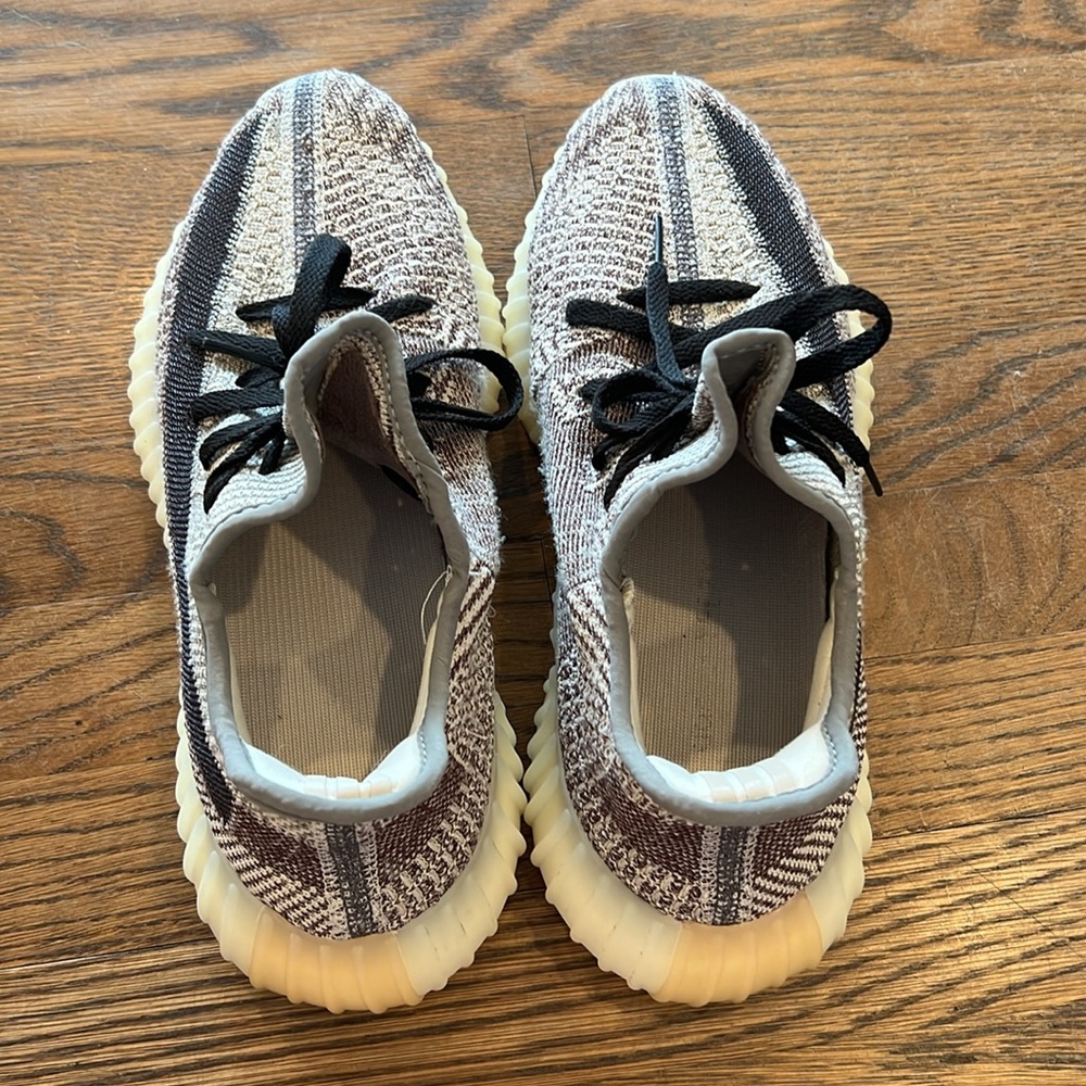 Yeezy Adidas Brown/Beige Knit Fabric 350 V2 Zyon Sneakers - Picture 6 of 13